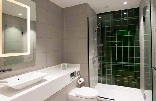 City Centre Glasgow Apartment | PENTHOUSE STUDIO WID FANTASTIC VIEWS OVER GLASGOW CITY CENTRE