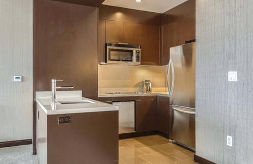 Las Vegas Hotel | Penthouse Suite Vdara Hotel 55thfl. 1BDR stunning Vegas strip views. City center