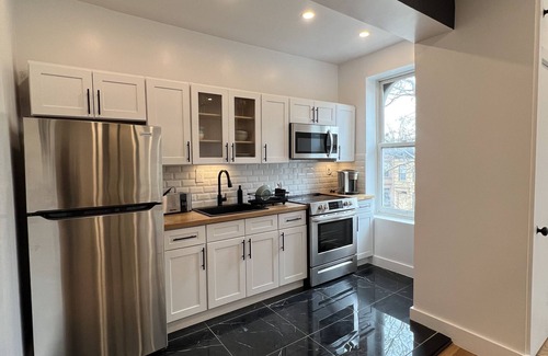 Bedford-Stuyvesant House | Penthouse Suite; Weekly cleanings, Fast WiFi, Washer/Dryer
