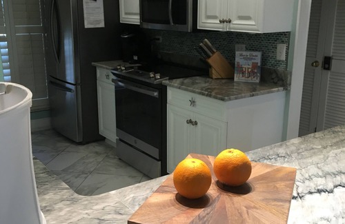 Miramar Beach Condo | Penthouse View! Beach Front! Beach Chairs and Umbrella Included!nPremier Host!