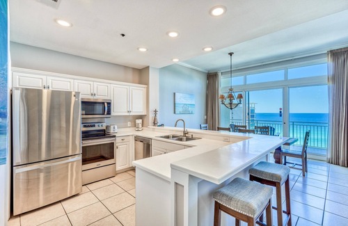 Fort Walton Beach - Destin Condo | *Penthouse*ViewsGalore*2Pools*Gym*BeachGear*