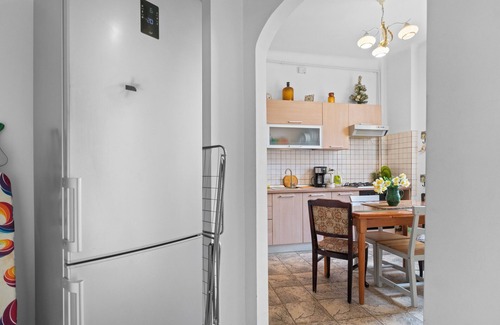 Bucharest City-Centre House | Penthouse Villa In The Heart Of Old Town Bucharest