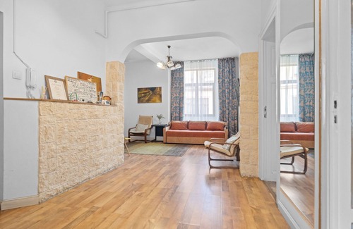Bucharest City-Centre House | Penthouse Villa In The Heart Of Old Town Bucharest