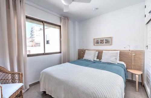 Nerja City Centre Apartment | Penthouse with roof terrace in Parador, Nerja