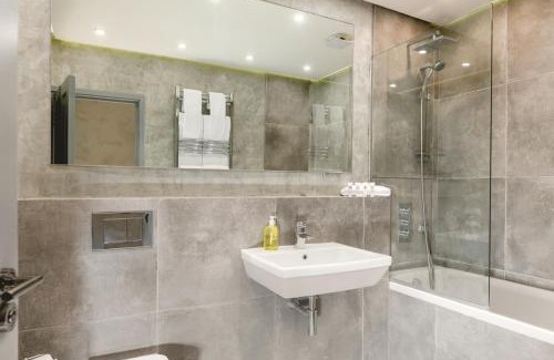 Golborne Apartment | PenthouseStays nr Notting Hill - Luxury 2 Bedroom King Bed Apartment - near Portobello Road