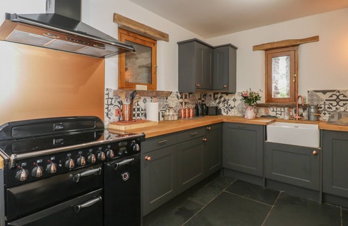 Abergavenny Cottage | Pentre Barn