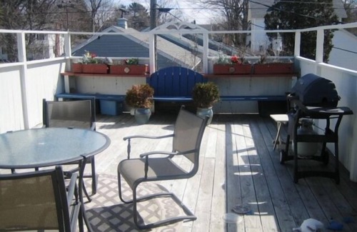 Pentwater Condo | Pentwater Village Condo overlooking the Village Green and gazebo.