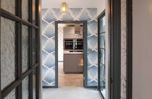 Llanfairpwllgwyngyll House | Penyrorsedd - Scenic holiday home