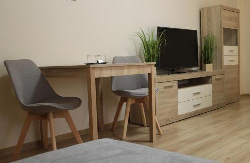 Hrinova House | Penzión *Anka