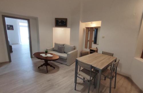 Roznava House | Penzión Rosenau