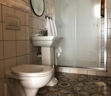 Hluboka nad Vltavou House | Penzion a hospoda Na statku