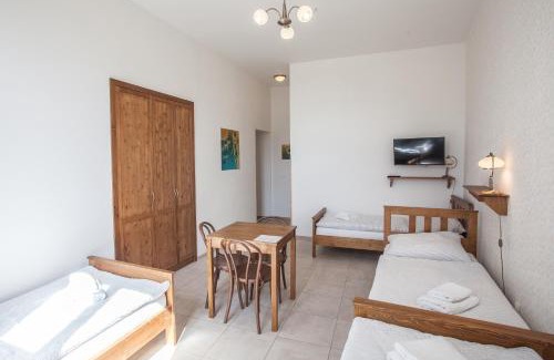 Kolin 2 Hotel | Penzion a restaurace U Hájků