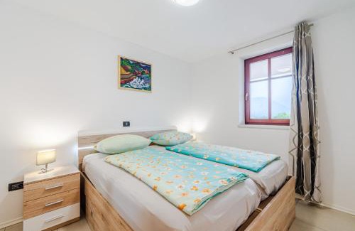 Bovec Apartment | Penzion Hosnar, hiša Mišc
