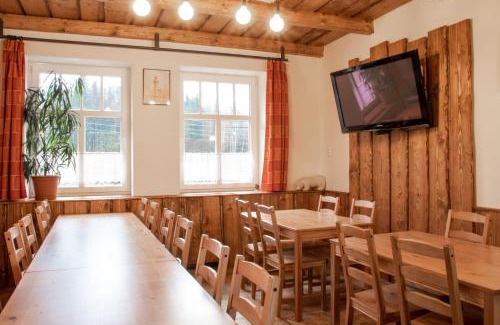 Tanvald Ski Chalet | Penzion Medvídek Tanvald