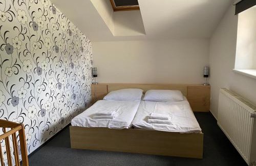 Horni Sucha House | Penzion Na Císařství