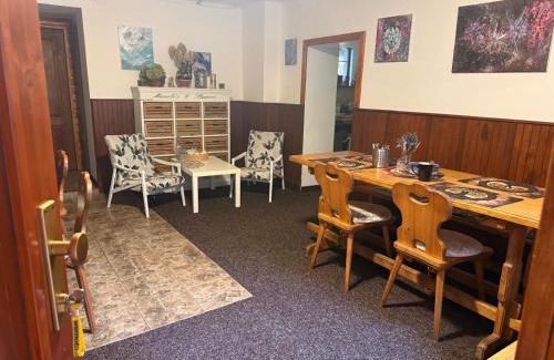 Dolni Brusnice Hotel | Penzion Pod Lípou
