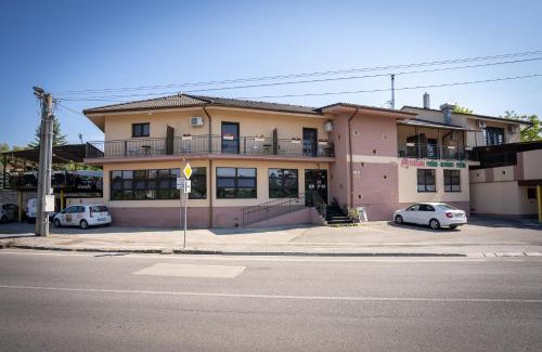 Nitra House | Penzion Toscana