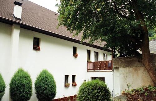Krivoklat House | Penzion v Budech