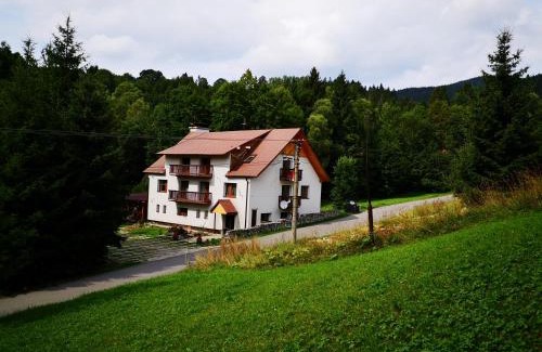 Zazriva House | Penzion Zázrifka