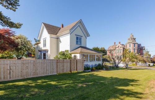 Port Townsend Historic District Apartment | People’s House