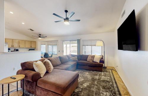 Pivotal Peoria Center House | Peoria Palms