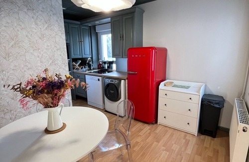 Le Pouliguen Apartment | ♥️PEPITE♥️ In the heart of Le Pouliguen, at the foot of the market and the port, 5 minutes from the beach.