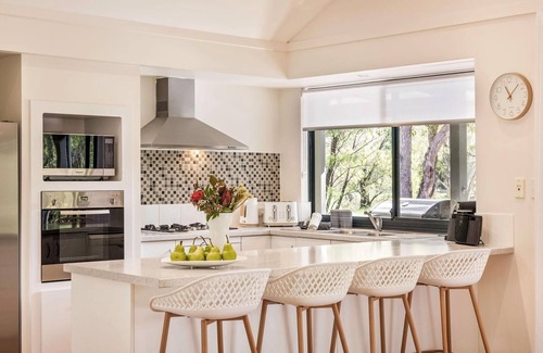 Quindalup House | Peppermint Retreat - perfect rural getaway