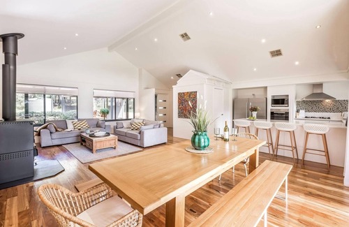 Quindalup House | Peppermint Retreat - perfect rural getaway