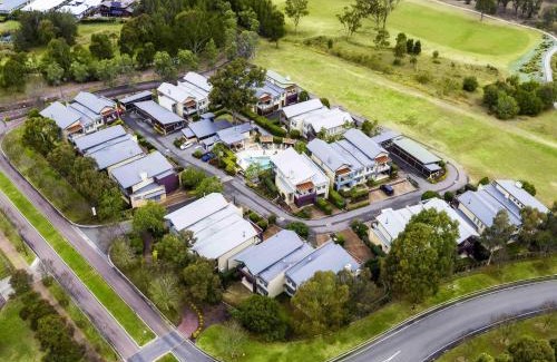Pokolbin Apartment | Peppers Hunter Valley AVC Apartment