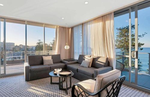 Manly Hotel | Peppers Manly Beach