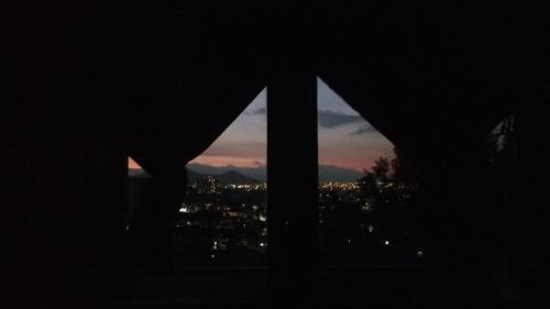 Lo Contador Bed & Breakfast | PEQUEÑOVALPO hillside homestay
