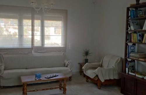 Aperathos House | Pera Horio House