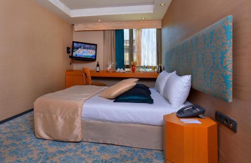 Asmali Mescit Hotel | Pera Tulip Hotel & Spa - Istanbul Taksim Pera City Center