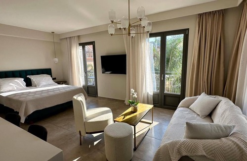 Argostoli Town Hotel | Perantzada, Apartment
