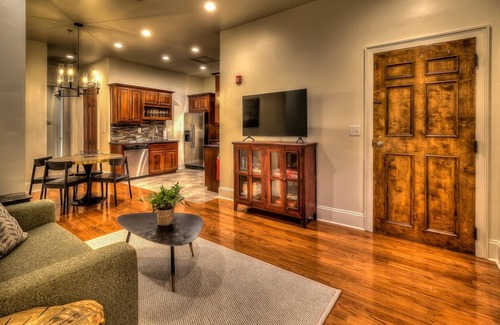 Blue Ridge Condo | Perch 3 - Luxury Condo | Downtown Location | Modern and Contemporary