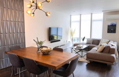 Fremont House | Perch - 47th Elegance
