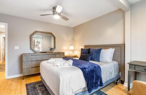 Mid-Beacon Hill House | Perch - Beacon Hill Abode