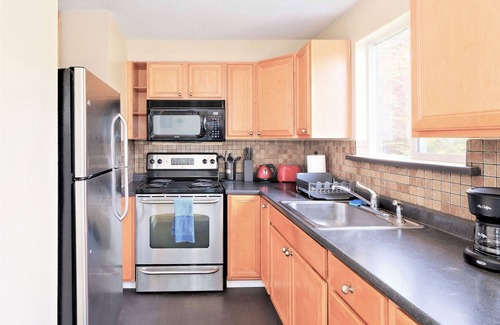 Highline Apartment | Perch - Cascade Vue 73 BY Betterstay: 1BR | SeaTac | Southcenter