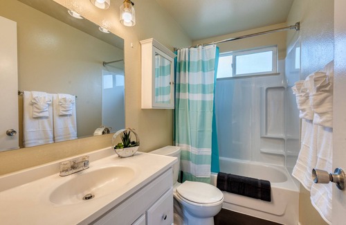 Highline Apartment | Perch - Cascade Vue 73 BY Betterstay: 1BR | SeaTac | Southcenter