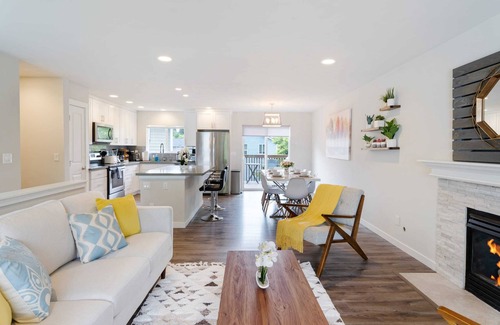Rainier Valley House | Perch - Kubota Family Home: Spacious 5BR home with dual living room