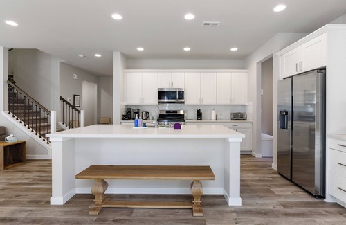 Oak Harbor House | Perch - Modern End-Unit Surrounded by Nature