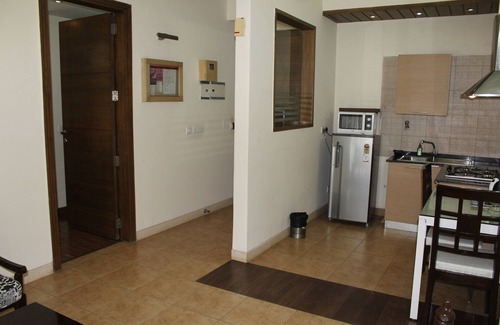 Sector 40 Apartment | Perch Service Apartment- Sector 40