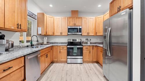 Ashford House | Perch - Skatecreek Cabin