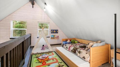 Ashford House | Perch - Skatecreek Cabin