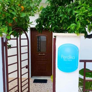 Perdhika Apartment | Perdika Bayview House