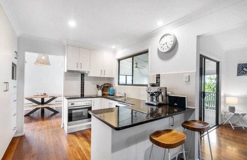 Peregian Beach House | Peregian Beach House, Walk to beach, shops, cafes