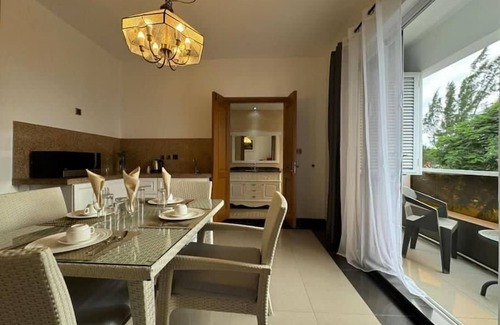 Pereybere Apartment | Pereybere Beachside Residence
