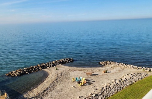 Geneva Condo | PERFECT 2br/2ba Lakeview Condo-Open concept-9/10,2025-4/20, 2026 rent 3/4th free