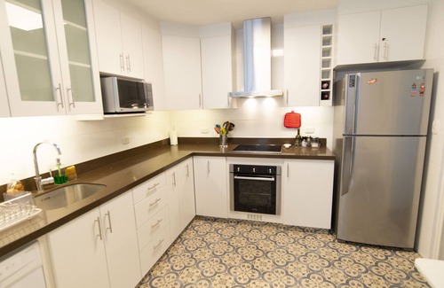 Petit Jean Ocharan Apartment | Perfect Apartment in Miraflores!