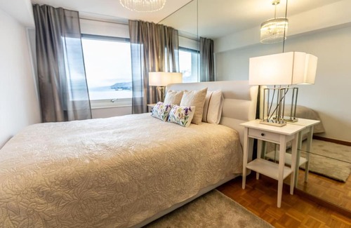 Montreux City Centre Apartment | Perfect apartment Montreux centre - Lake View
